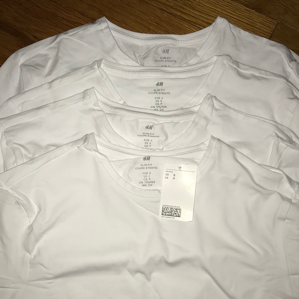 H&M Slim White Tee’s